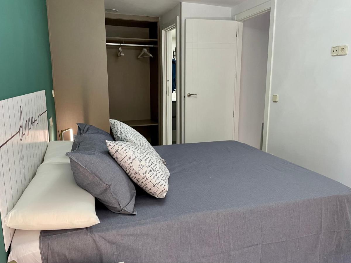 Madrid Villa Suites Aquamarina Buitenkant foto